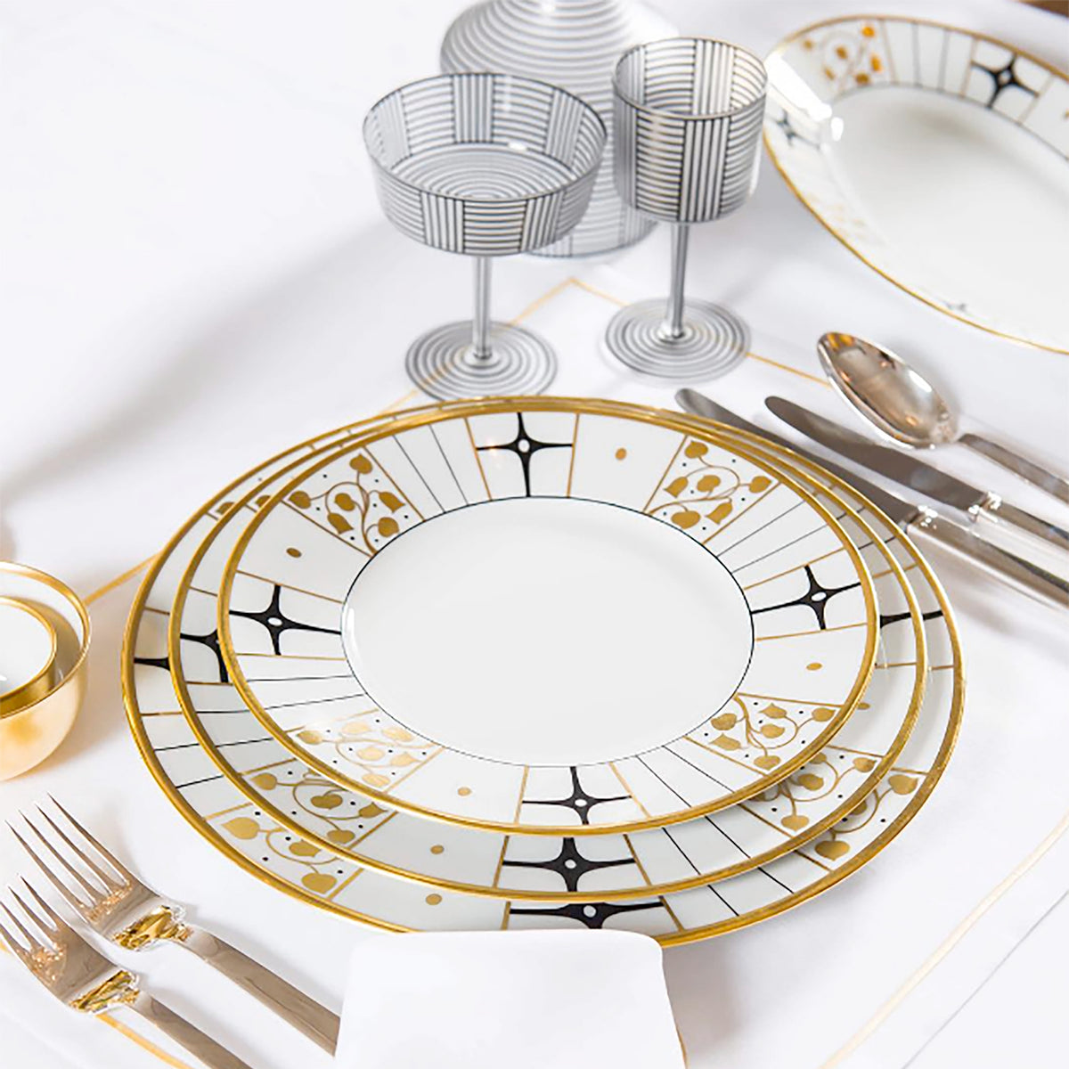 "Deco Vienne" Soup Plate by Josef Hoffmann